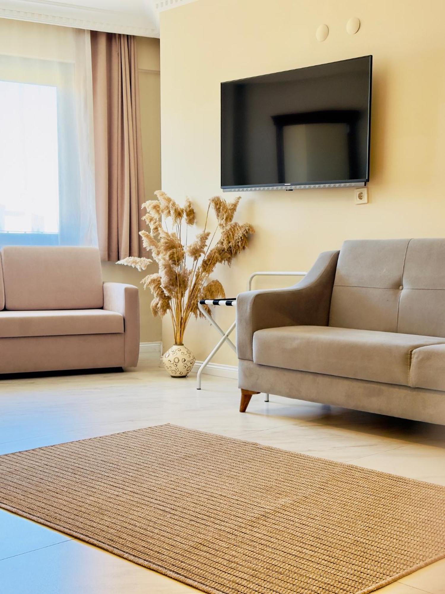 كوشاداسيه Rosy Suites Hotel المظهر الخارجي الصورة